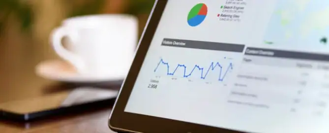 Software customer retention and account management for B2B software vendors